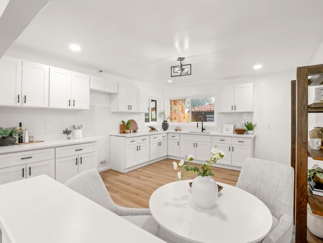 4933 E Tulare Street, Fresno, CA 93727