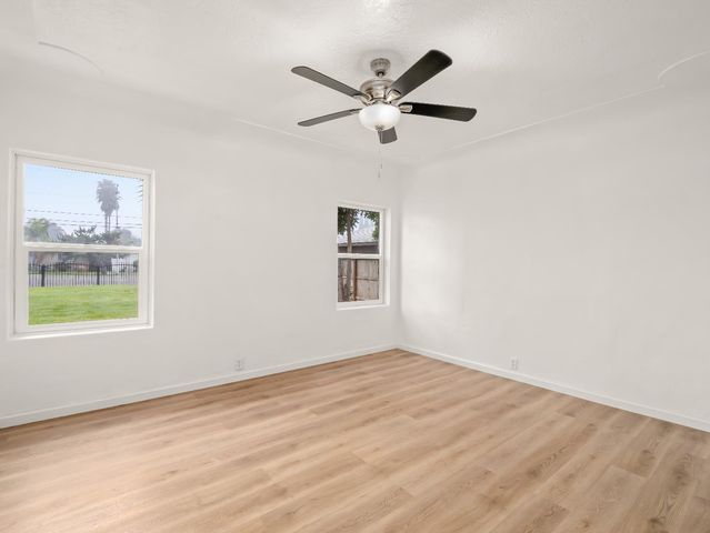 4933 E Tulare Street, Fresno, CA 93727