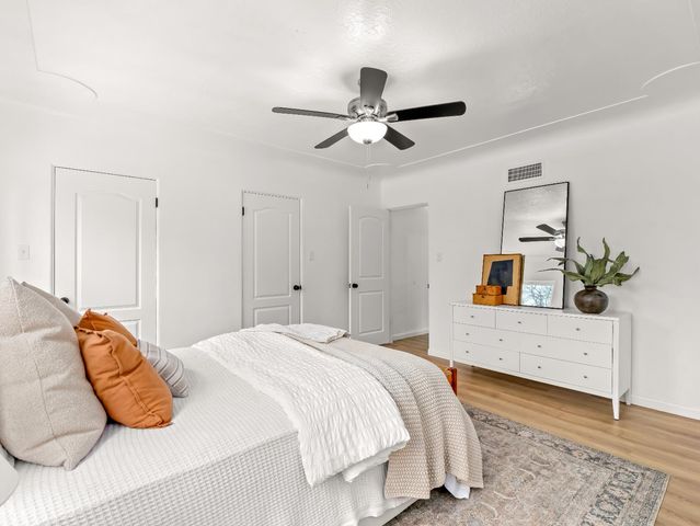 4933 E Tulare Street, Fresno, CA 93727