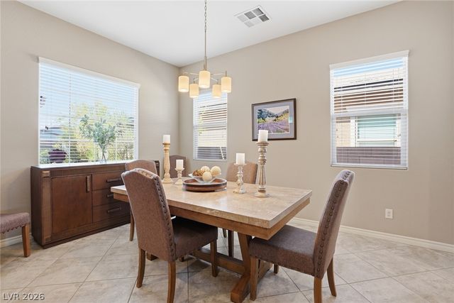 492 Heritage Bridge Avenue, Henderson, NV 89011