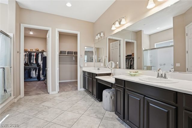 492 Heritage Bridge Avenue, Henderson, NV 89011
