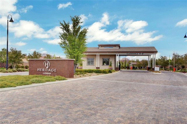492 Heritage Bridge Avenue, Henderson, NV 89011