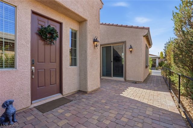 492 Heritage Bridge Avenue, Henderson, NV 89011