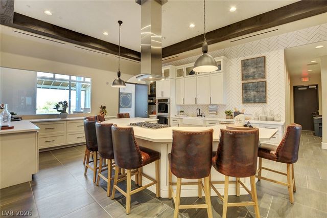 492 Heritage Bridge Avenue, Henderson, NV 89011