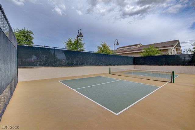 492 Heritage Bridge Avenue, Henderson, NV 89011