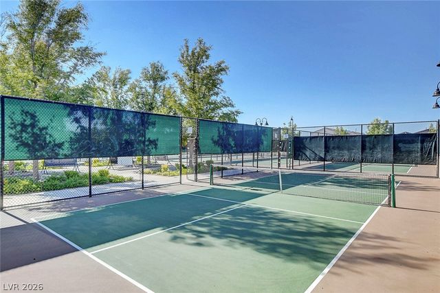 492 Heritage Bridge Avenue, Henderson, NV 89011