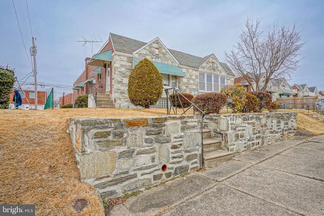 8828 FAIRFIELD ST, Philadelphia, PA 19152