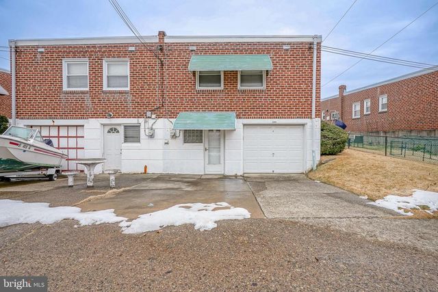 8828 FAIRFIELD ST, Philadelphia, PA 19152