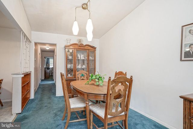 8828 FAIRFIELD ST, Philadelphia, PA 19152