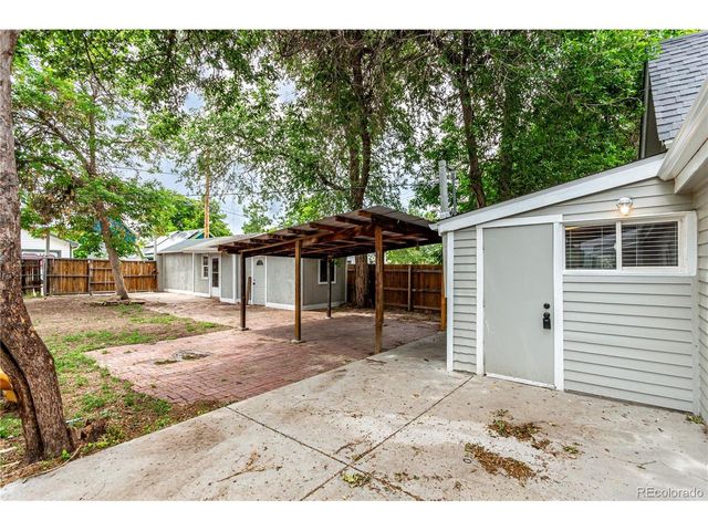 725 Knox Ct, Denver, CO 80204