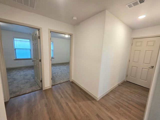 1328 Bajada St, Midland, TX 79705