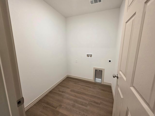 1328 Bajada St, Midland, TX 79705