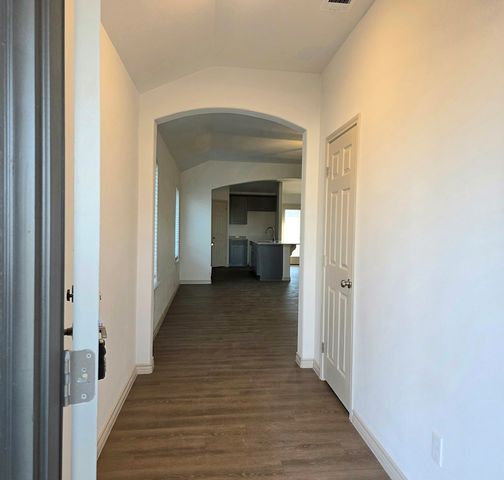 1328 Bajada St, Midland, TX 79705