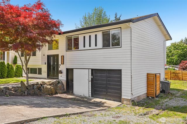 2531 Smithers Avenue S, Renton, WA 98055