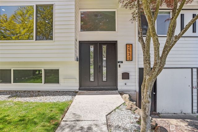 2531 Smithers Avenue S, Renton, WA 98055