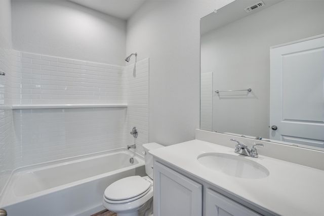 2330 Aspen Hill Drive, Forney, TX 75126