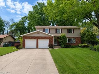 26925 Schubert Drive, Westlake, OH 44145