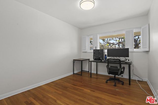 3200 S Sepulveda Boulevard J22, Los Angeles, CA 90034