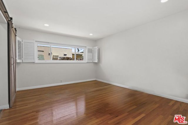 3200 S Sepulveda Boulevard J22, Los Angeles, CA 90034