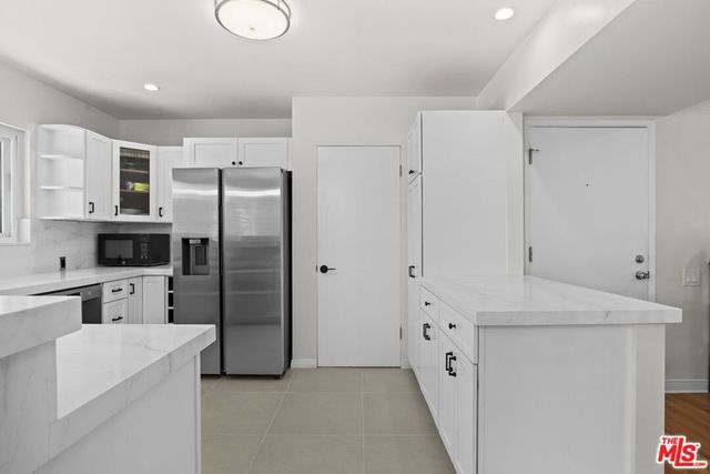 3200 S Sepulveda Boulevard J22, Los Angeles, CA 90034