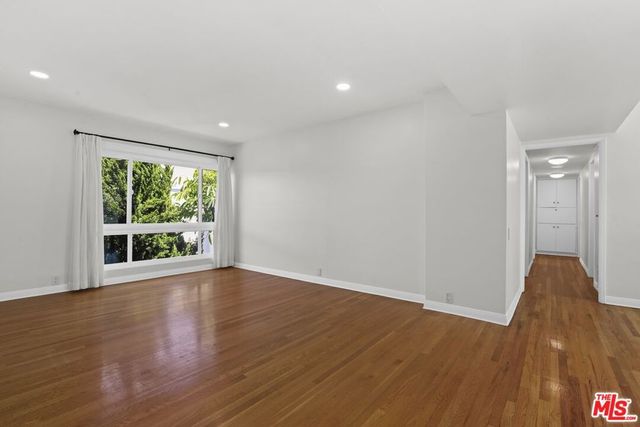 3200 S Sepulveda Boulevard J22, Los Angeles, CA 90034