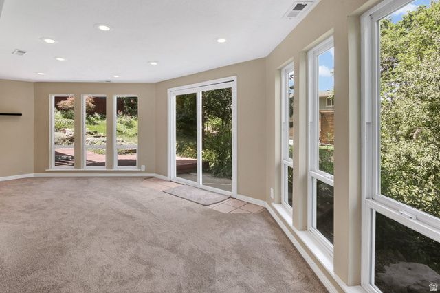 4117 BONA VILLA DR, Ogden, UT 84403