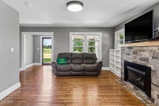 2658 North Highway 81, Jonesborough, TN 37659
