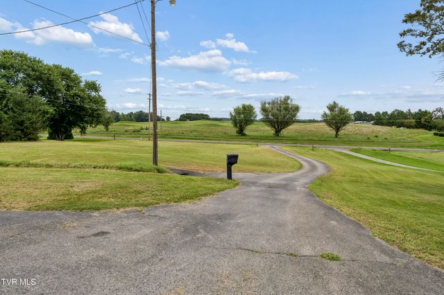 2658 North Highway 81, Jonesborough, TN 37659