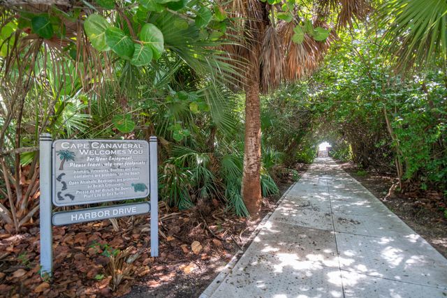 117 Harbor Drive, Cape Canaveral, FL 32920