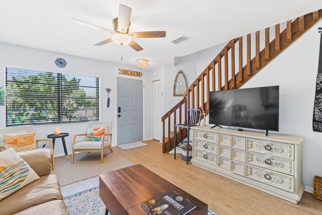 117 Harbor Drive, Cape Canaveral, FL 32920