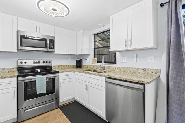 117 Harbor Drive, Cape Canaveral, FL 32920