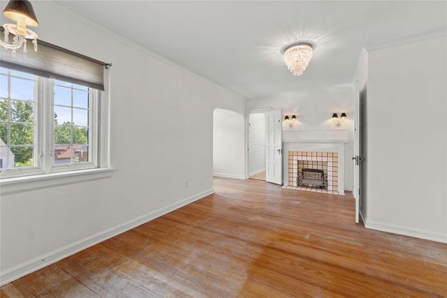 124 W 37TH Street, Erie, PA 16508