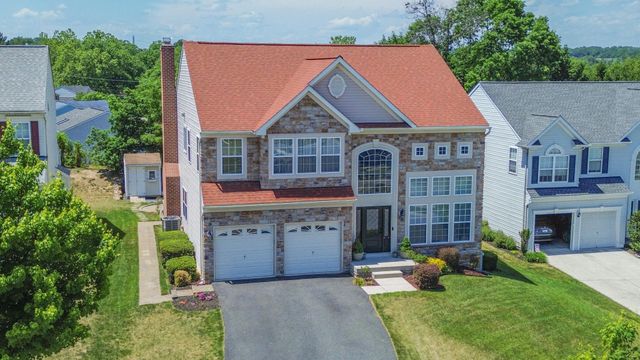 8144 GLEN ARBOR DR, Baltimore, MD 21237
