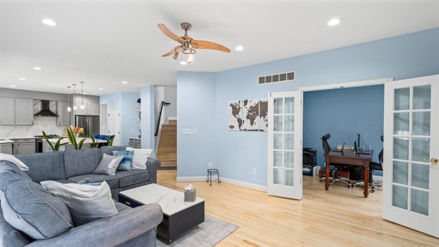 8144 GLEN ARBOR DR, Baltimore, MD 21237