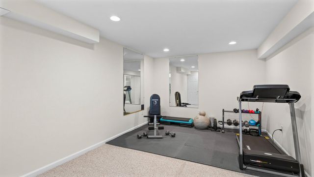 8144 GLEN ARBOR DR, Baltimore, MD 21237