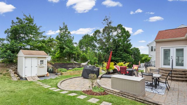 8144 GLEN ARBOR DR, Baltimore, MD 21237