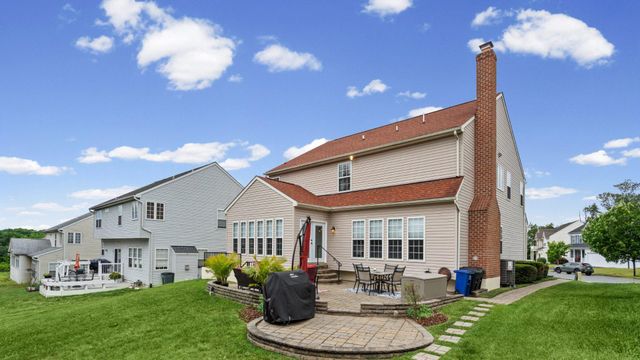 8144 GLEN ARBOR DR, Baltimore, MD 21237