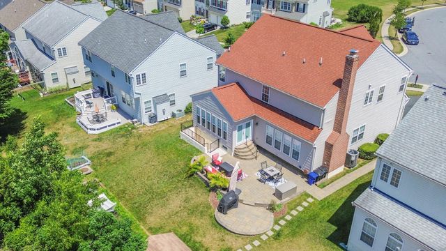 8144 GLEN ARBOR DR, Baltimore, MD 21237