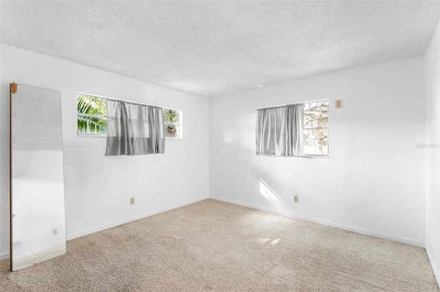 5296 66TH WAY N, St Petersburg, FL 33709