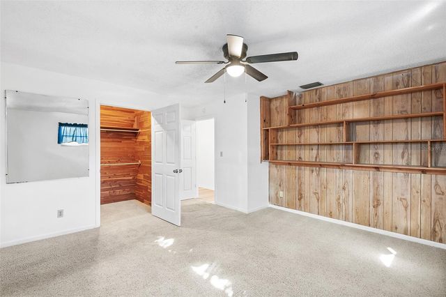 5296 66TH WAY N, St Petersburg, FL 33709