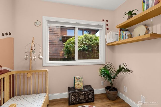 5405 25th Avenue SW, Seattle, WA 98106