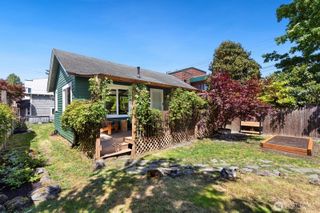5405 25th Avenue SW, Seattle, WA 98106