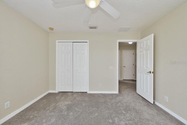 1063 PASEO DEL RIO NE, St Petersburg, FL 33702