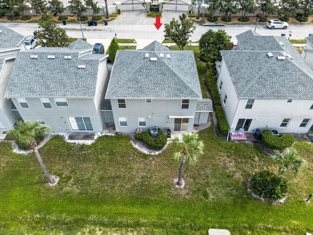 1063 PASEO DEL RIO NE, St Petersburg, FL 33702