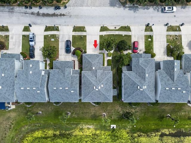 1063 PASEO DEL RIO NE, St Petersburg, FL 33702