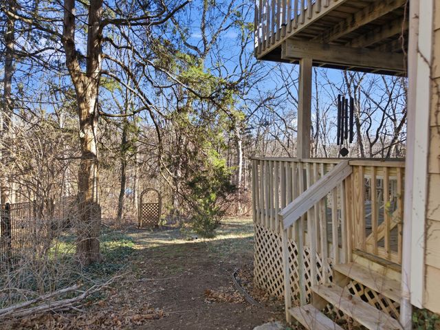 2412 HILLSHIRE DR, Columbia, MO 65203