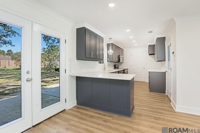 10159 Ridgely Dr, Baton Rouge, LA 70809