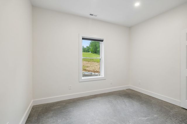 1183 Saddle Tree Rd, Ashland City, TN 37015