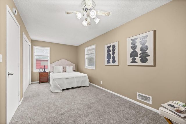 6649 Kentucky Avenue N, Brooklyn Park, MN 55428