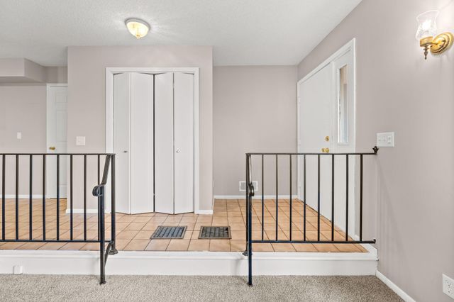 6649 Kentucky Avenue N, Brooklyn Park, MN 55428